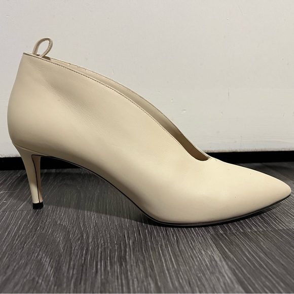 Lightly worn Jimmy Choo women’s heels - Picture 3 of 4